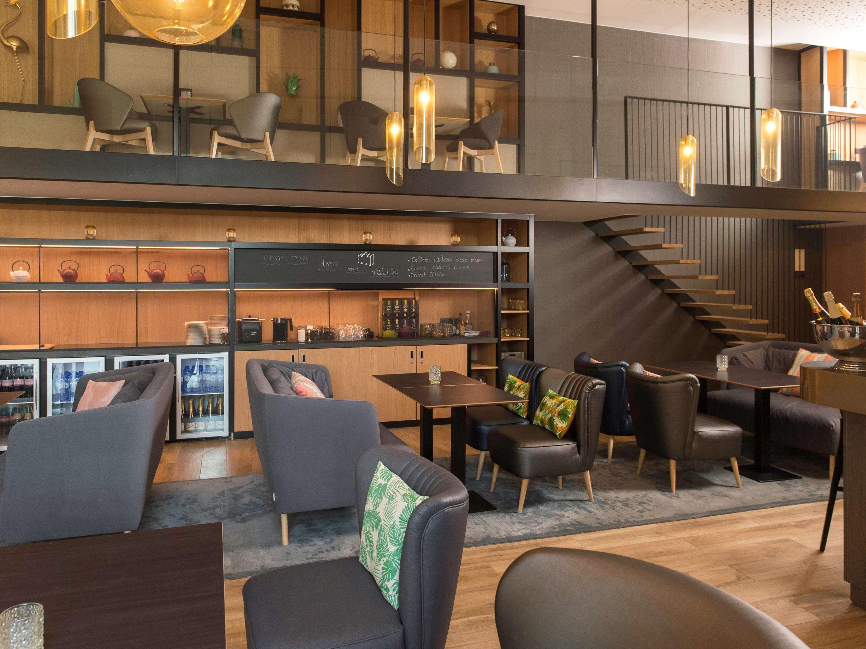 Novotel Charleroi Centre Zewnętrze zdjęcie