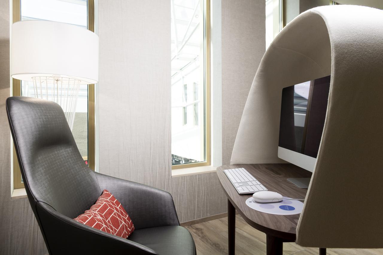 Novotel Charleroi Centre Zewnętrze zdjęcie